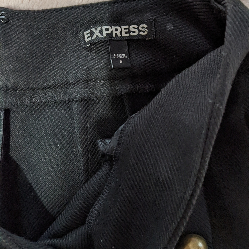 Express Mini Button Front Skirt - Picture 4 of 4